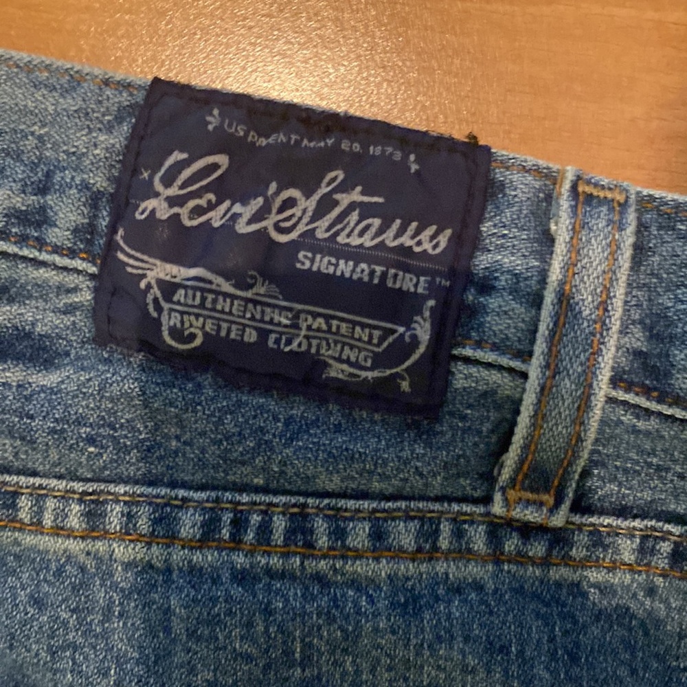Levi Strauss Men Jeans - Picture 3 of 5